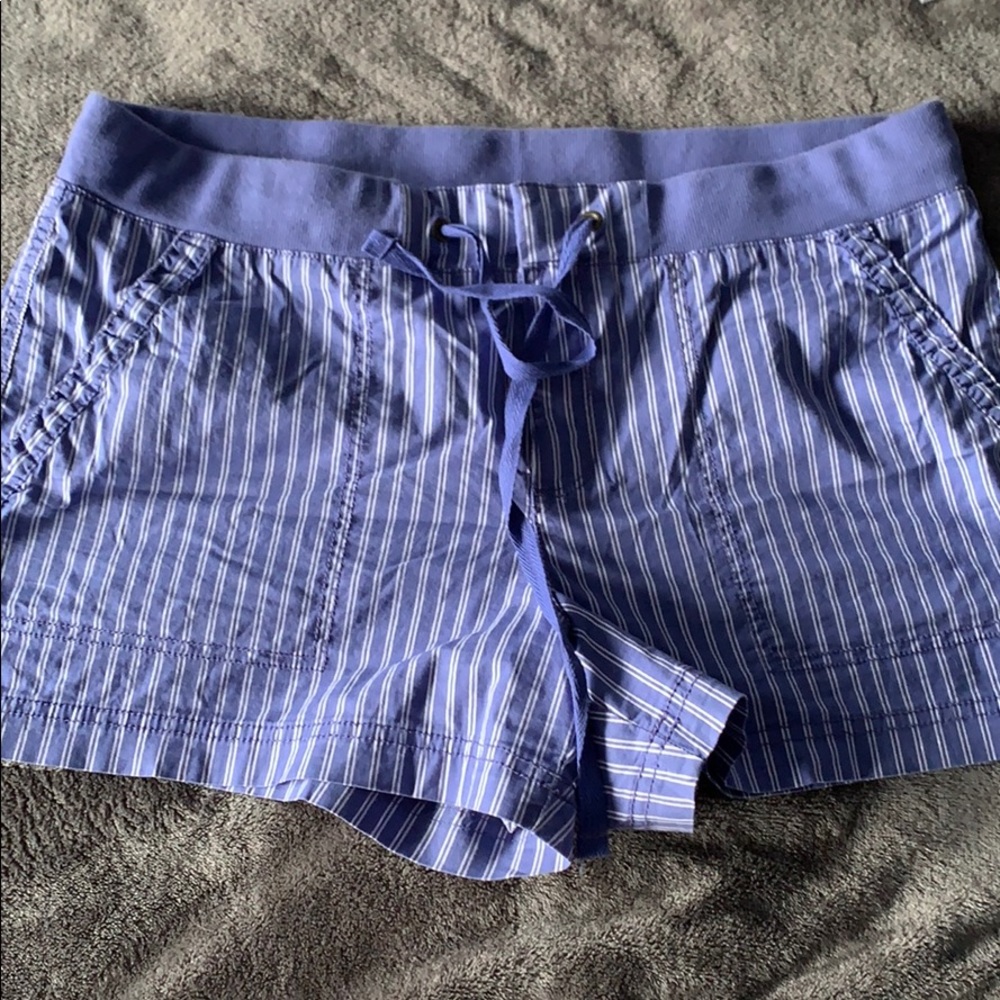 Blue shorts w/white stripes